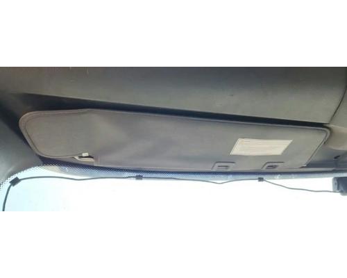  Freightliner Cascadia 126 Visor #