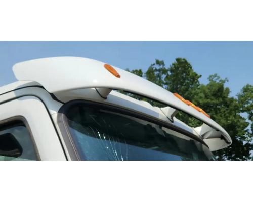  Freightliner Cascadia 126 Visor #
