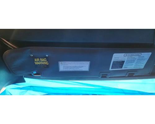  Freightliner Cascadia 126 Visor #