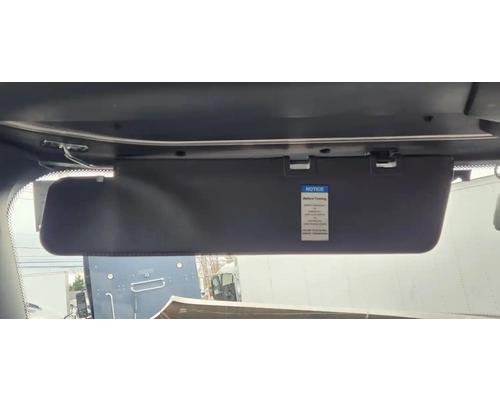  Freightliner Cascadia 126 Visor #