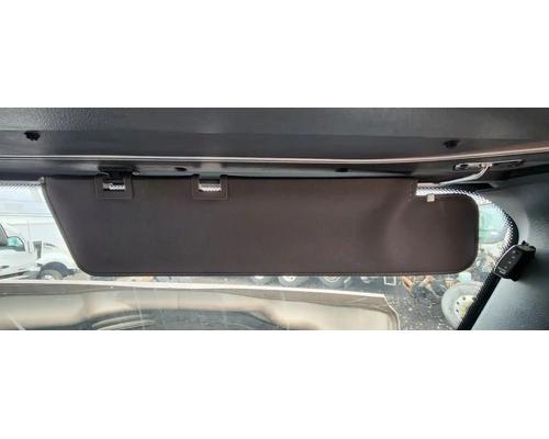  Freightliner Cascadia 126 Visor #