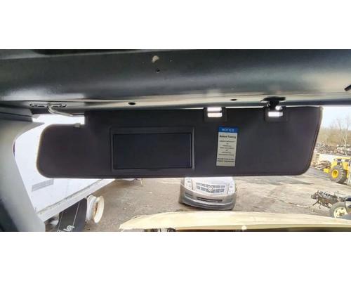  Freightliner Cascadia 126 Visor #