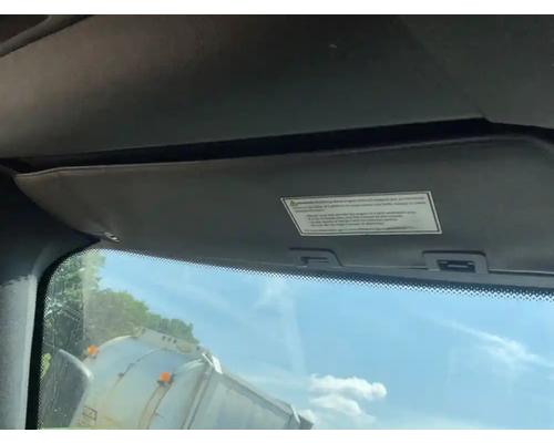  Freightliner Cascadia 126 Visor #