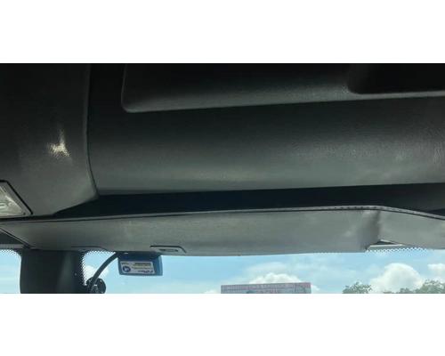  Freightliner Cascadia 126 Visor #
