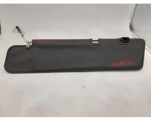  Freightliner Cascadia 126 Visor #