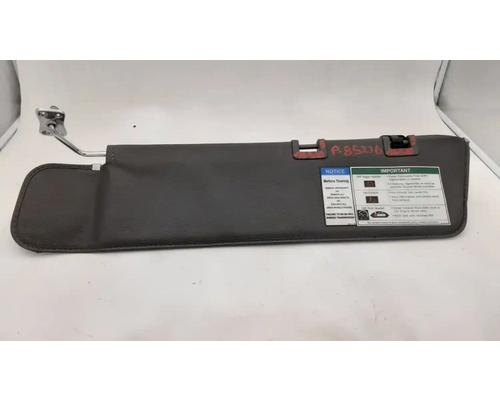  Freightliner Cascadia 126 Visor #