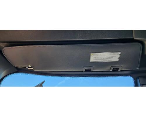 freightliner-cascadia-126-visor #1450097
