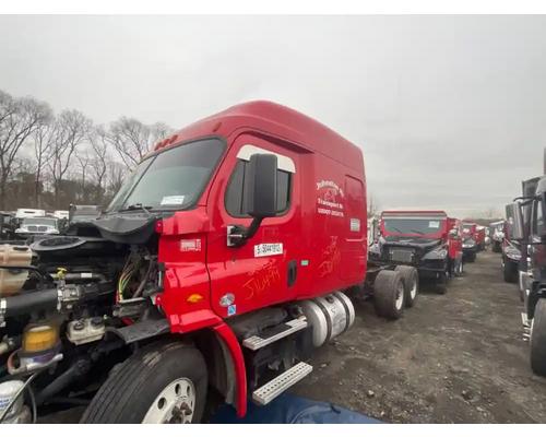  Freightliner Cascadia 132 Cab #