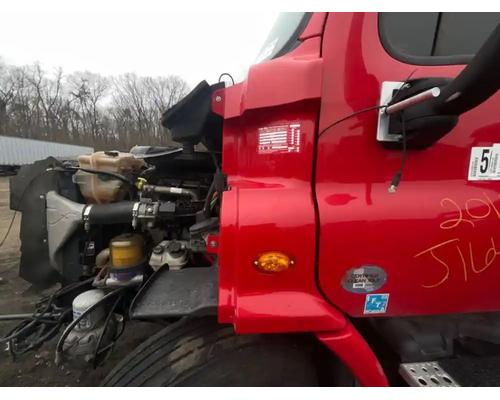  Freightliner Cascadia 132 Cowl #