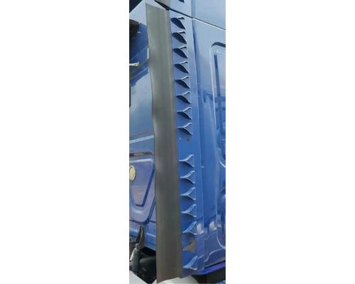 freightliner-cascadia-132-sleeper-fairing #1348809