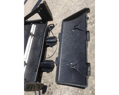 FREIGHTLINER CASCADIA Battery Tray