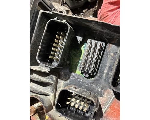 FREIGHTLINER CASCADIA Cab Control Module ECM