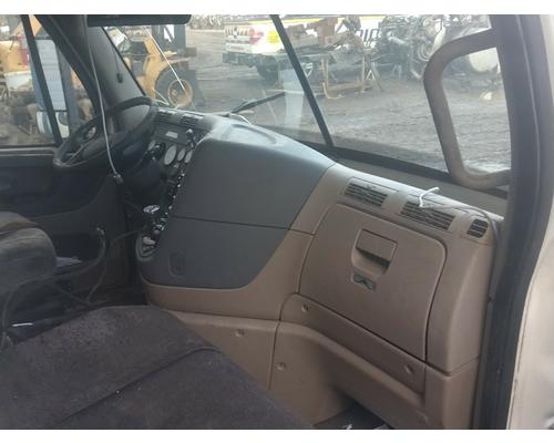 FREIGHTLINER CASCADIA Cab or Cab Mount