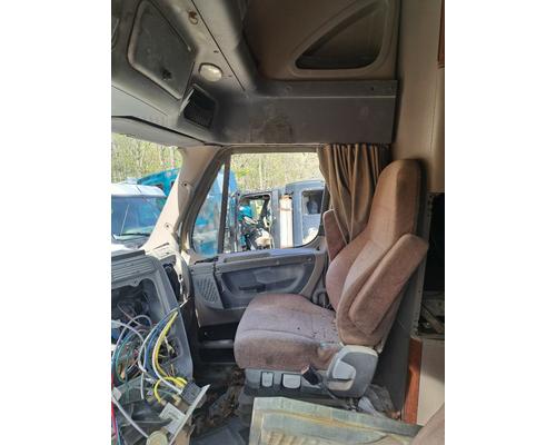 FREIGHTLINER CASCADIA Cab or Cab Mount