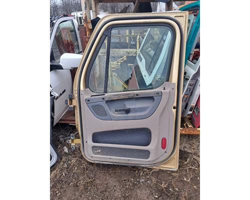 FREIGHTLINER CASCADIA Door Assembly, Front