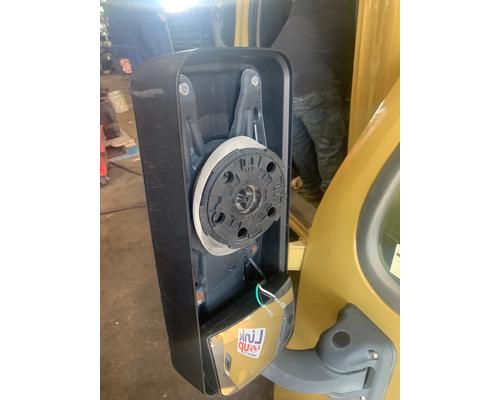 FREIGHTLINER CASCADIA Door Assembly, Front