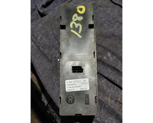 FREIGHTLINER CASCADIA Door Electrical Switch