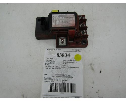 FREIGHTLINER CASCADIA Fuse Box OEM# A0672138010 in ... 1990 freightliner fuse box 