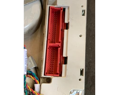 FREIGHTLINER CASCADIA Instrument Cluster