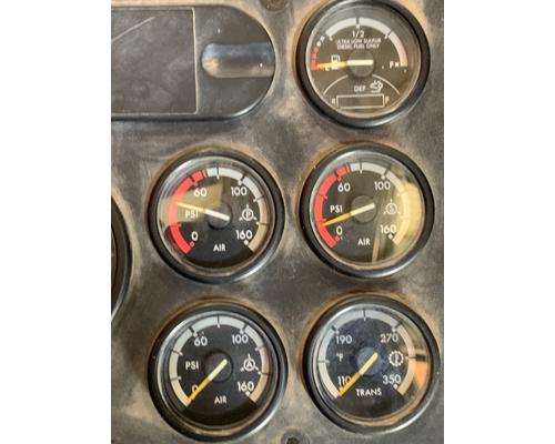 FREIGHTLINER CASCADIA Instrument Cluster
