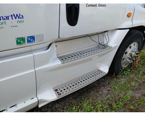 FREIGHTLINER CASCADIA Parts Vehicles