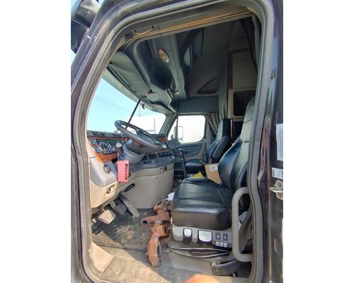 FREIGHTLINER CASCADIA Parts Vehicles