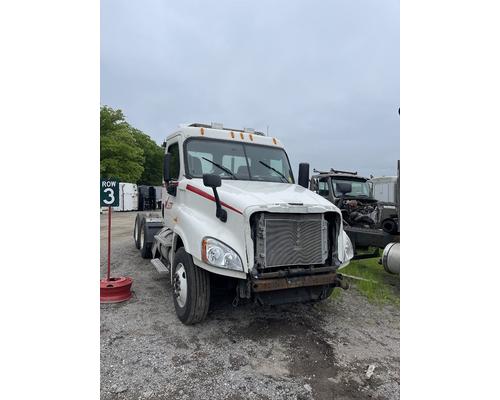 FREIGHTLINER CASCADIA Parts Vehicles