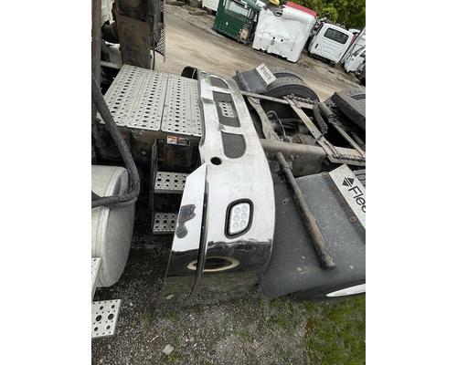 FREIGHTLINER CASCADIA Parts Vehicles