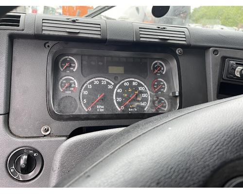 FREIGHTLINER CASCADIA Parts Vehicles