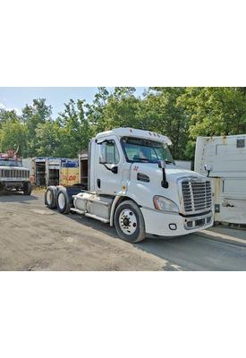 FREIGHTLINER CASCADIA Parts Vehicles