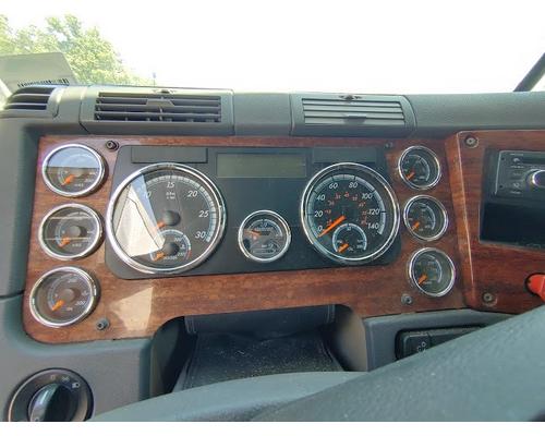 FREIGHTLINER CASCADIA Parts Vehicles