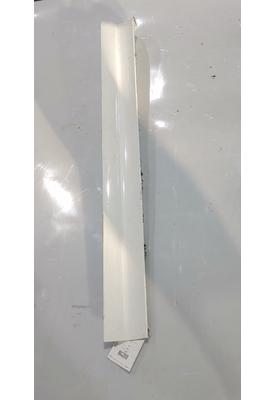 FREIGHTLINER CASCADIA Side Fairing