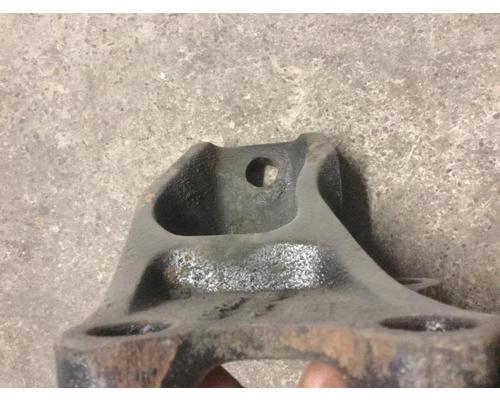 FREIGHTLINER CENTURY CLASS 120 Engine Mounts