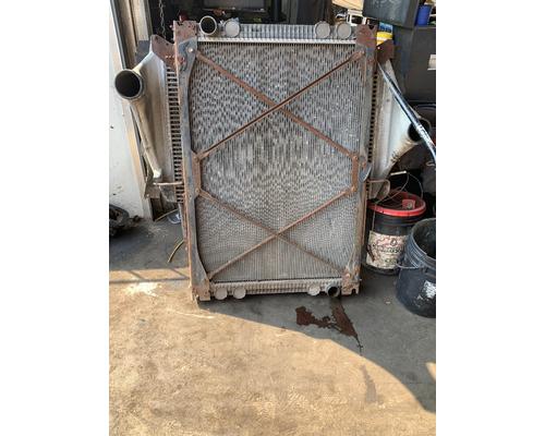 FREIGHTLINER CENTURY CLASS 120 Radiator
