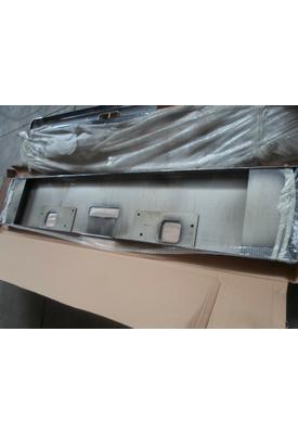 FREIGHTLINER CLASSIC XL Bumper Assembly, Front