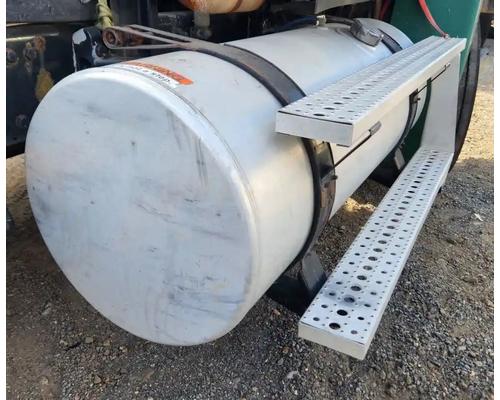 freightliner-columbia-112-fuel-tank #1449703