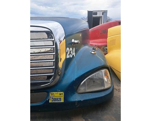 FREIGHTLINER COLUMBIA 112 Hood