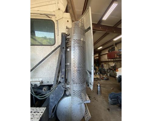  Freightliner Columbia 120 DPF - Diesel Particulate Filter #