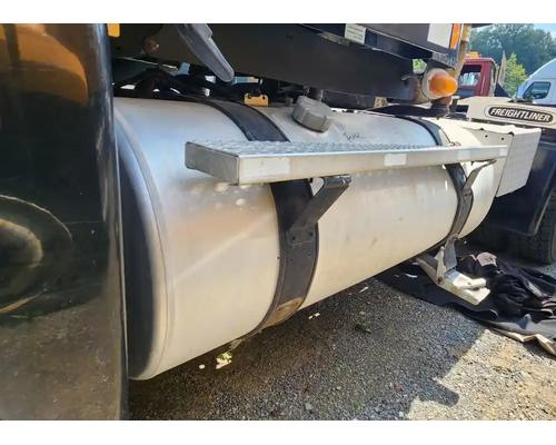  Freightliner Columbia 120 Fuel Tank #