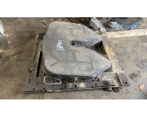 FREIGHTLINER COLUMBIA 120 Fifth Wheel