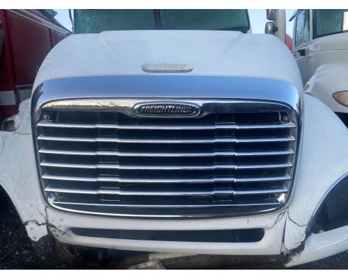 Freightliner Columbia 120 Grille # Freightliner Columbia 120 Grille #