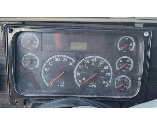  Freightliner Columbia 120 Instrument Cluster #
