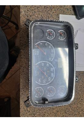 FREIGHTLINER COLUMBIA 120 Instrument Cluster