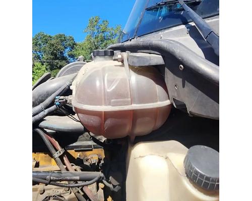  Freightliner Columbia 120 Radiator Overflow #