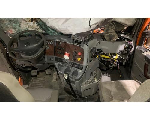 FREIGHTLINER COLUMBIA 120 Rebuilders