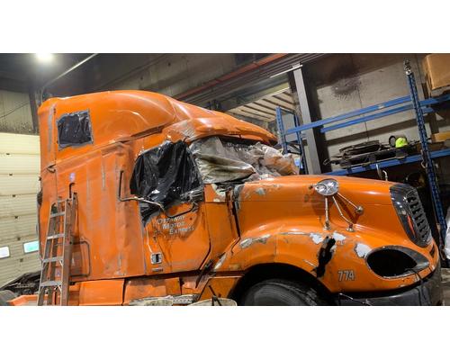 FREIGHTLINER COLUMBIA 120 Rebuilders