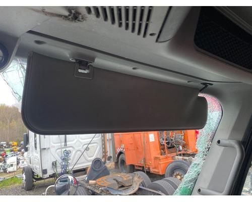  Freightliner Columbia 120 Visor #