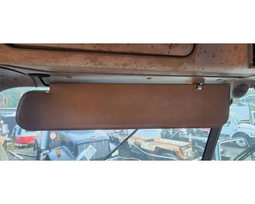  Freightliner Columbia 120 Visor #