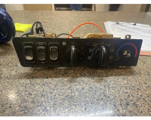 FREIGHTLINER COLUMBIA ECM (HVAC)climate control