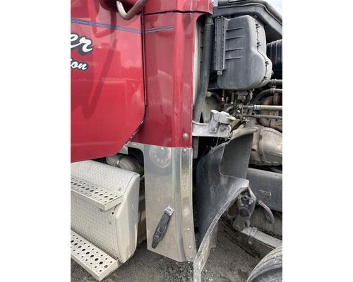  Freightliner Coronado 12 Fender Extension #